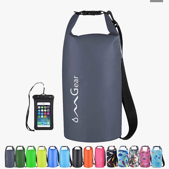 Waterproof bag - Picture 1 of 8